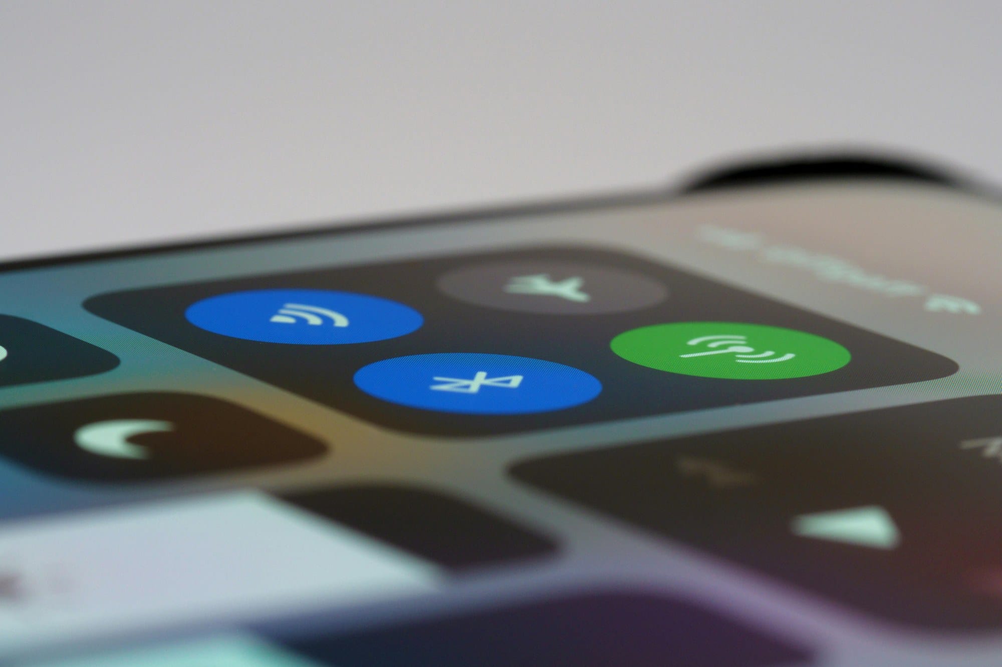 iPhoneコントロールセンターのWi-Fiアイコン