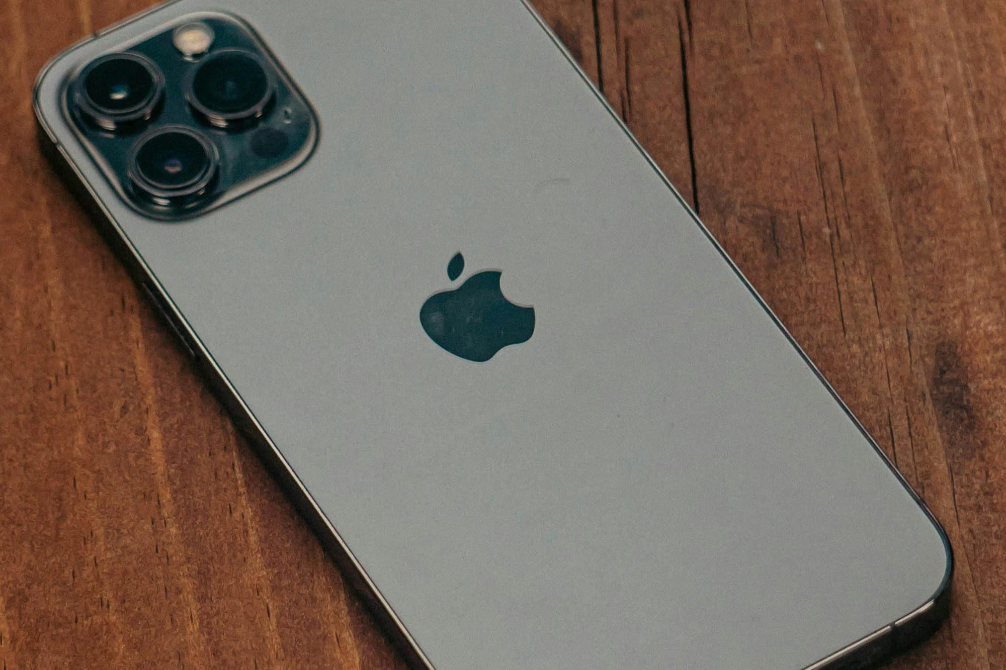 iPhone Notes app — how to password protect notes