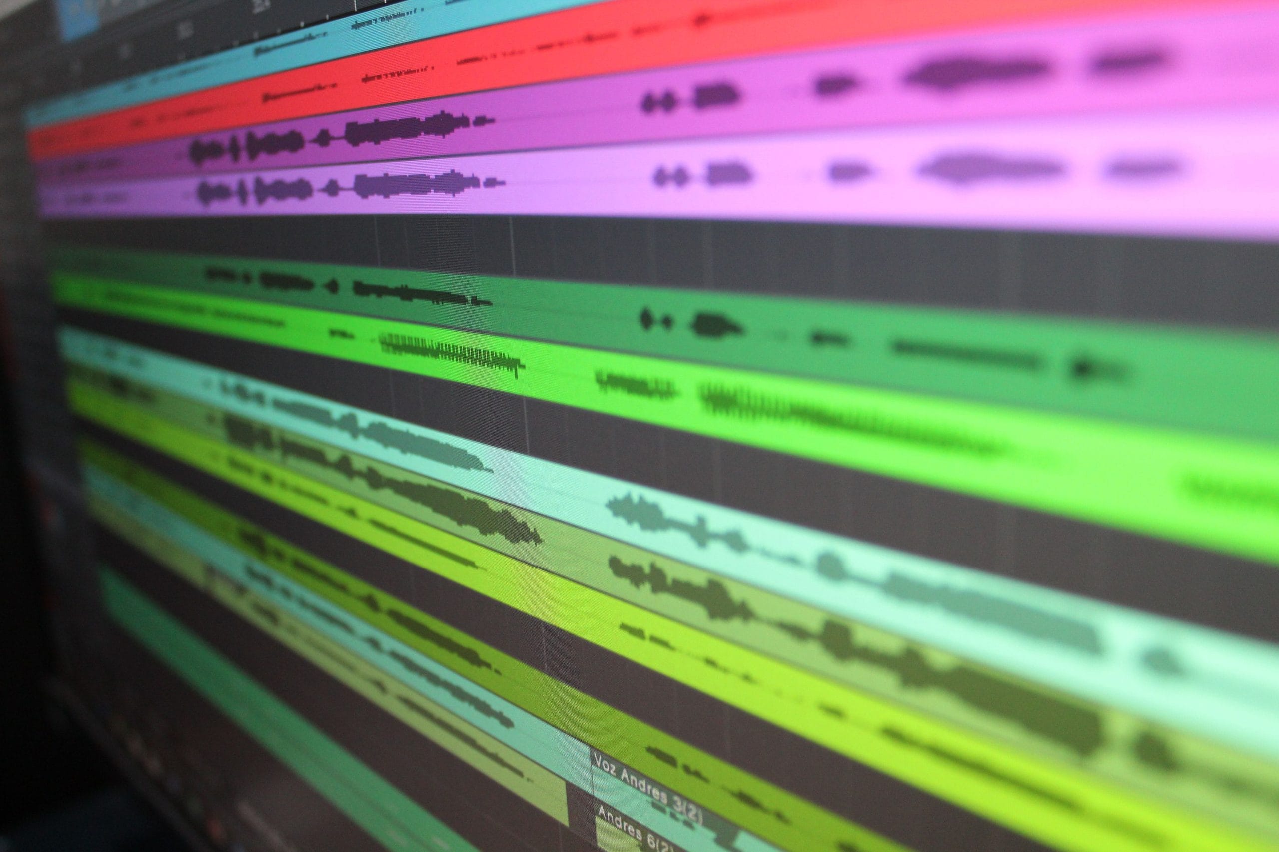 音楽制作ソフトを使うデスク環境